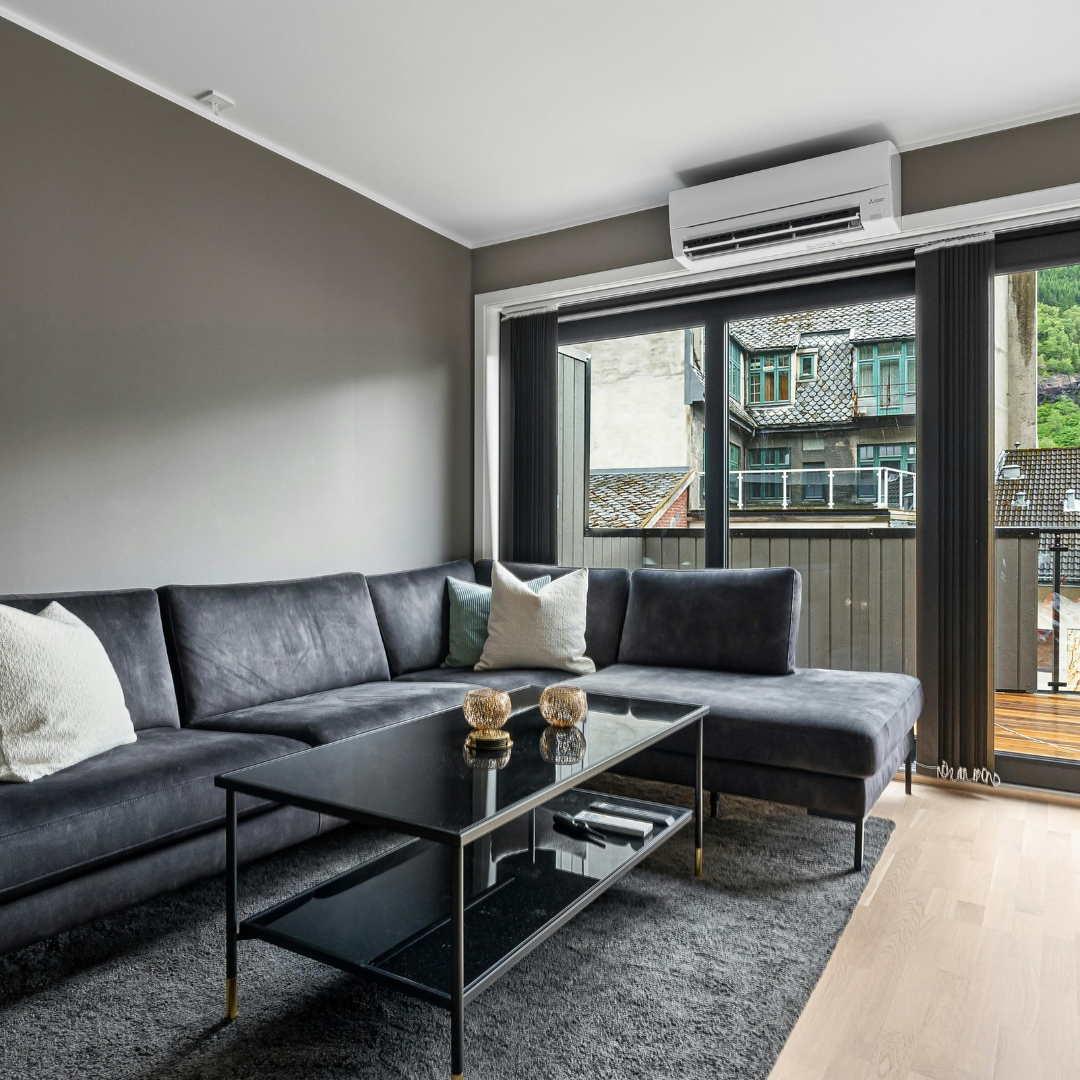 Intérieur maison avec pompe à chaleur et clim
